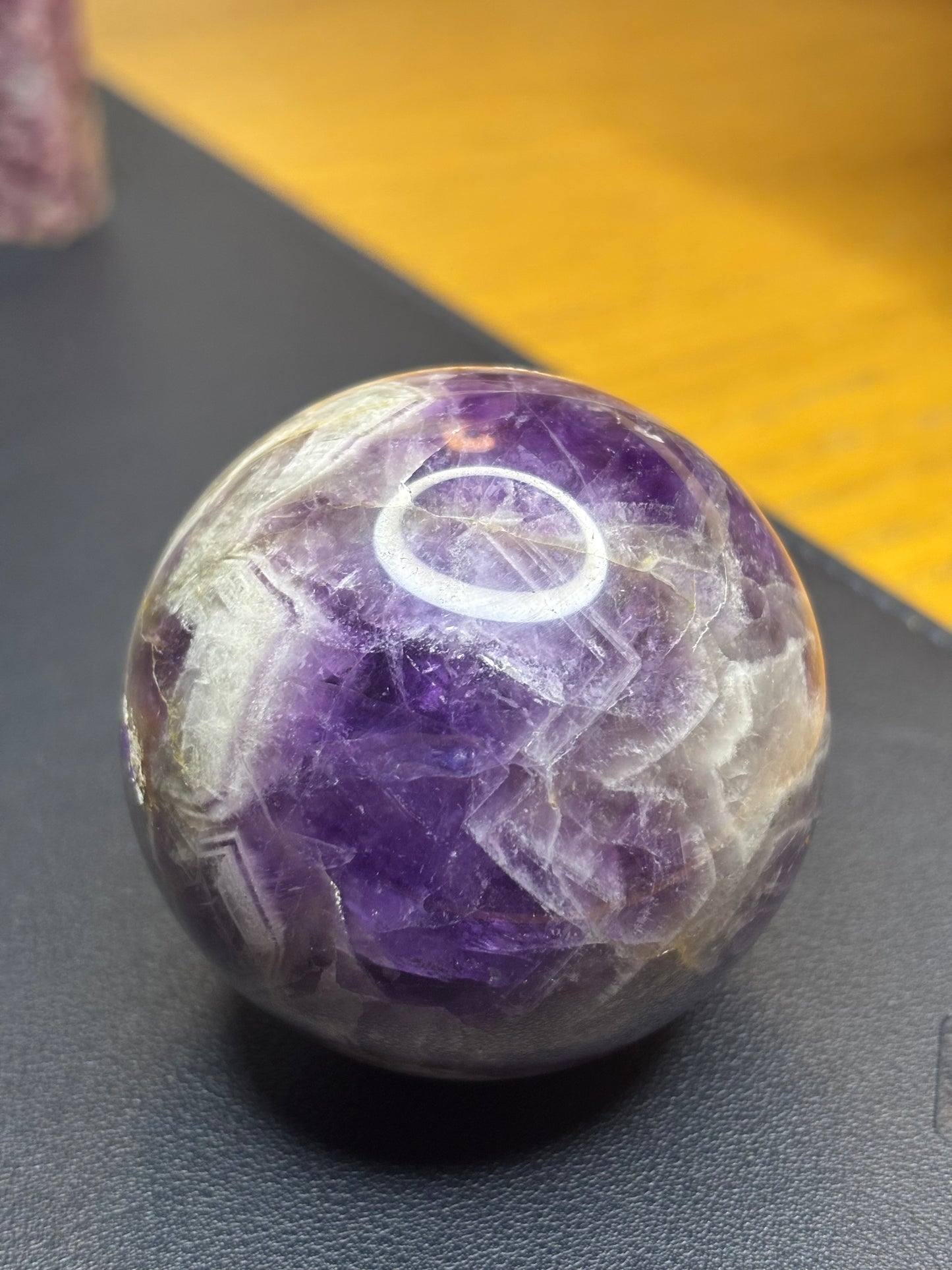 Chevron Amethyst - 58mm