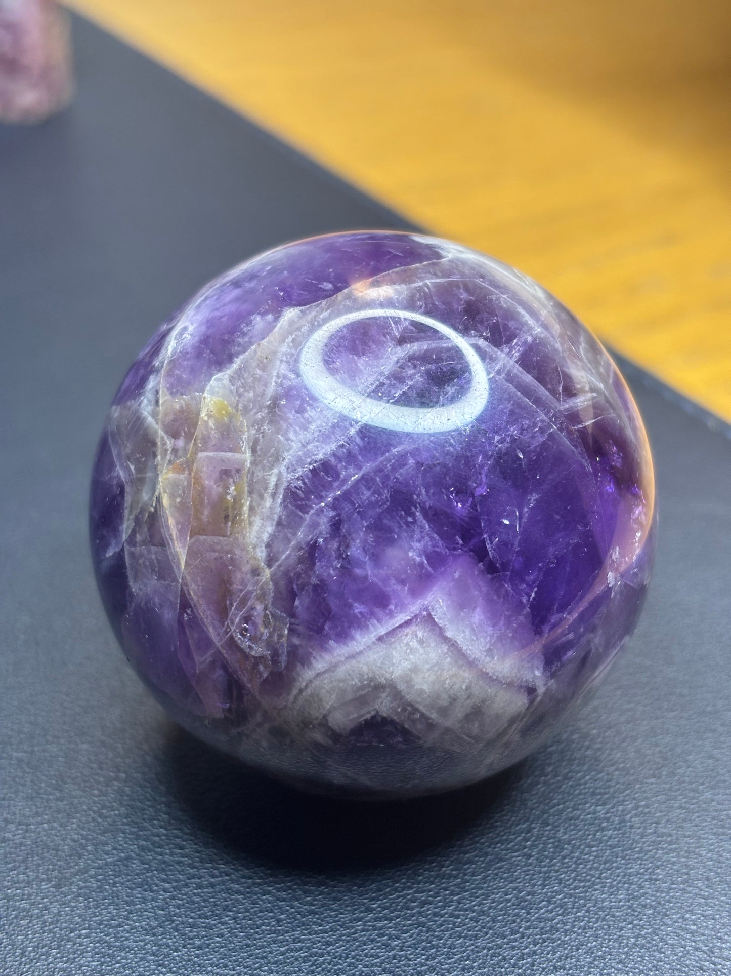 Chevron Amethyst - 58mm