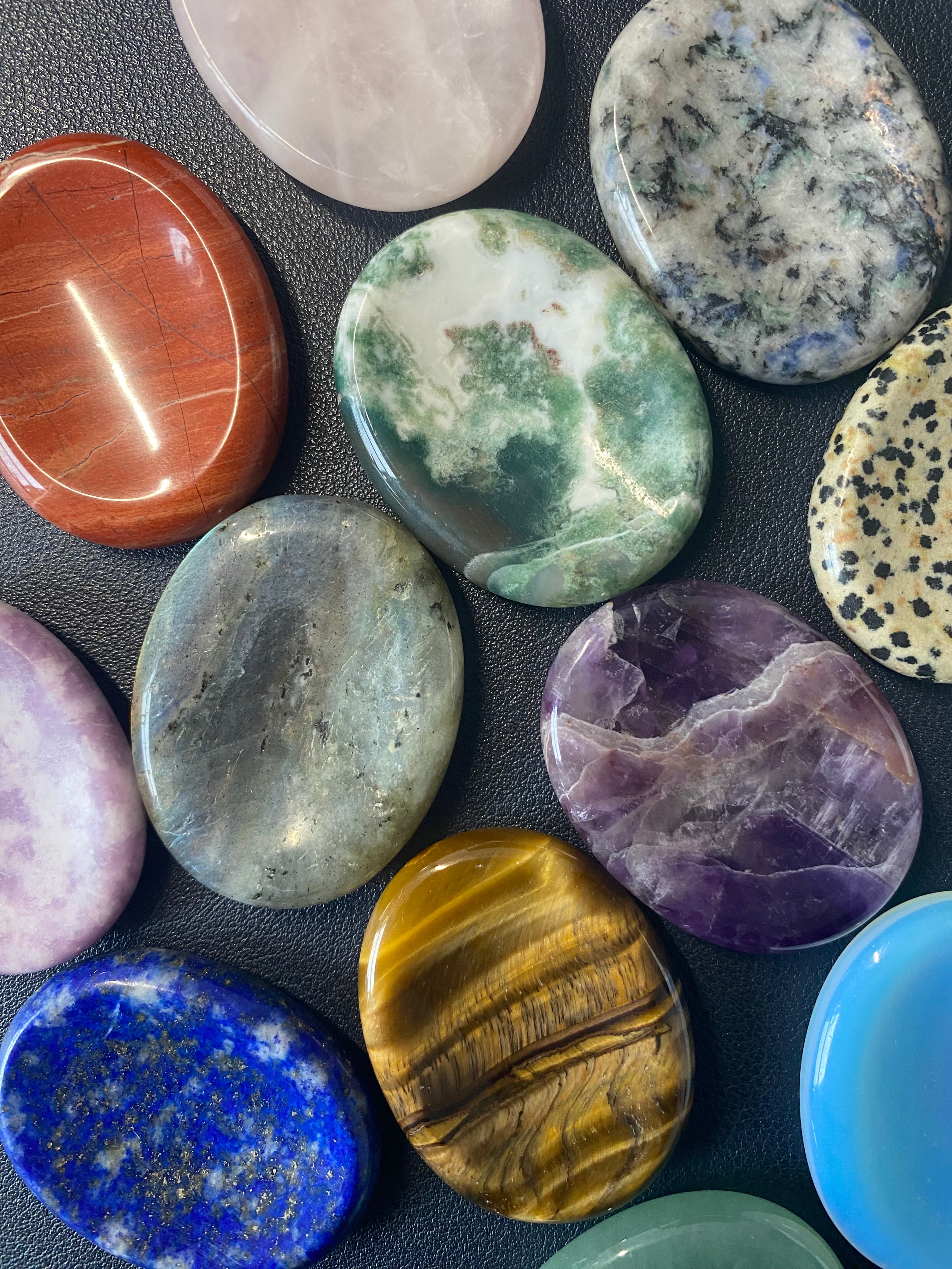 Worry stone shop