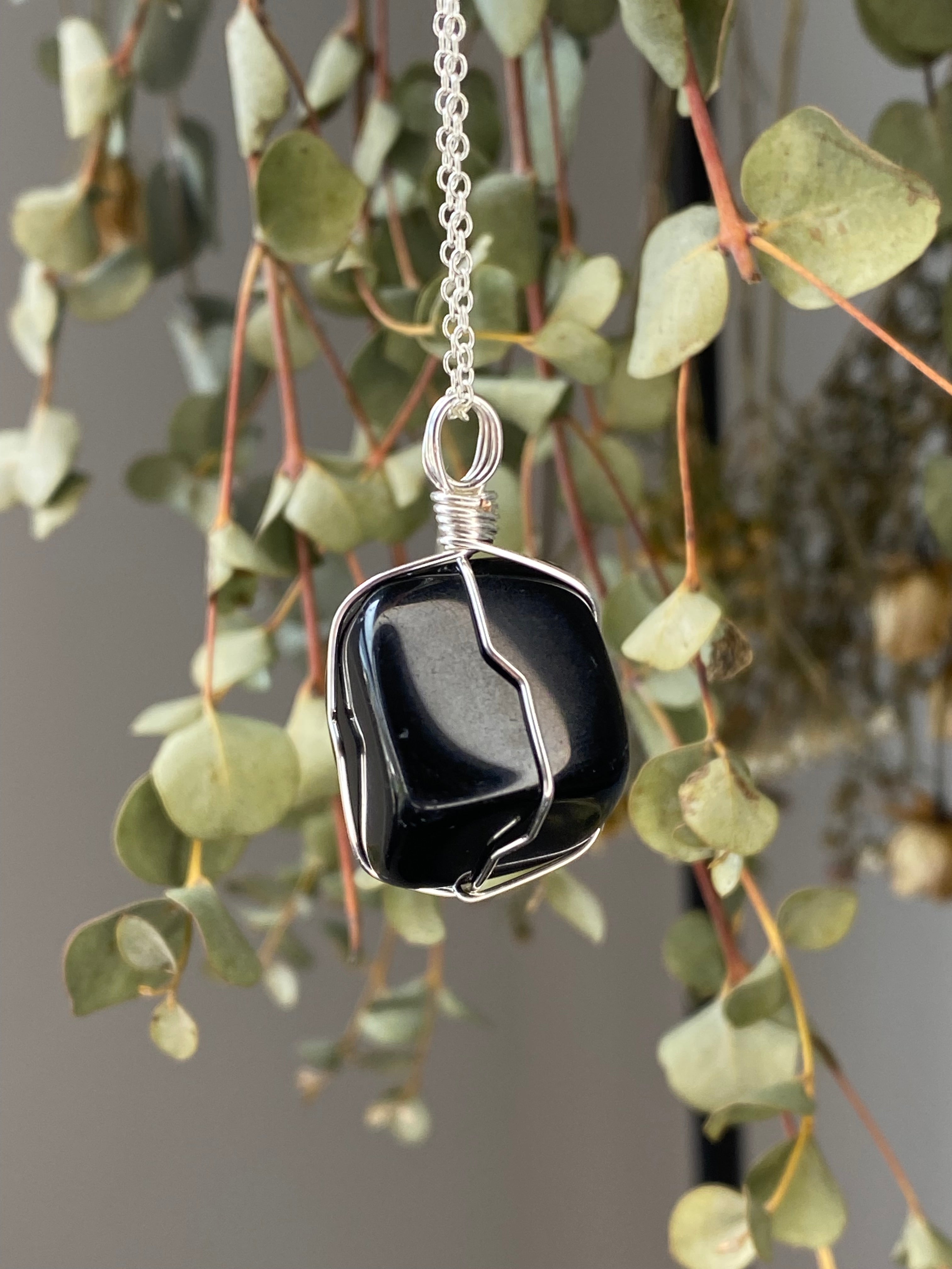 Obsidian necklaces deals