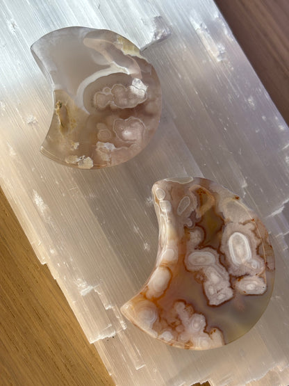 Flower Agate Moon dish